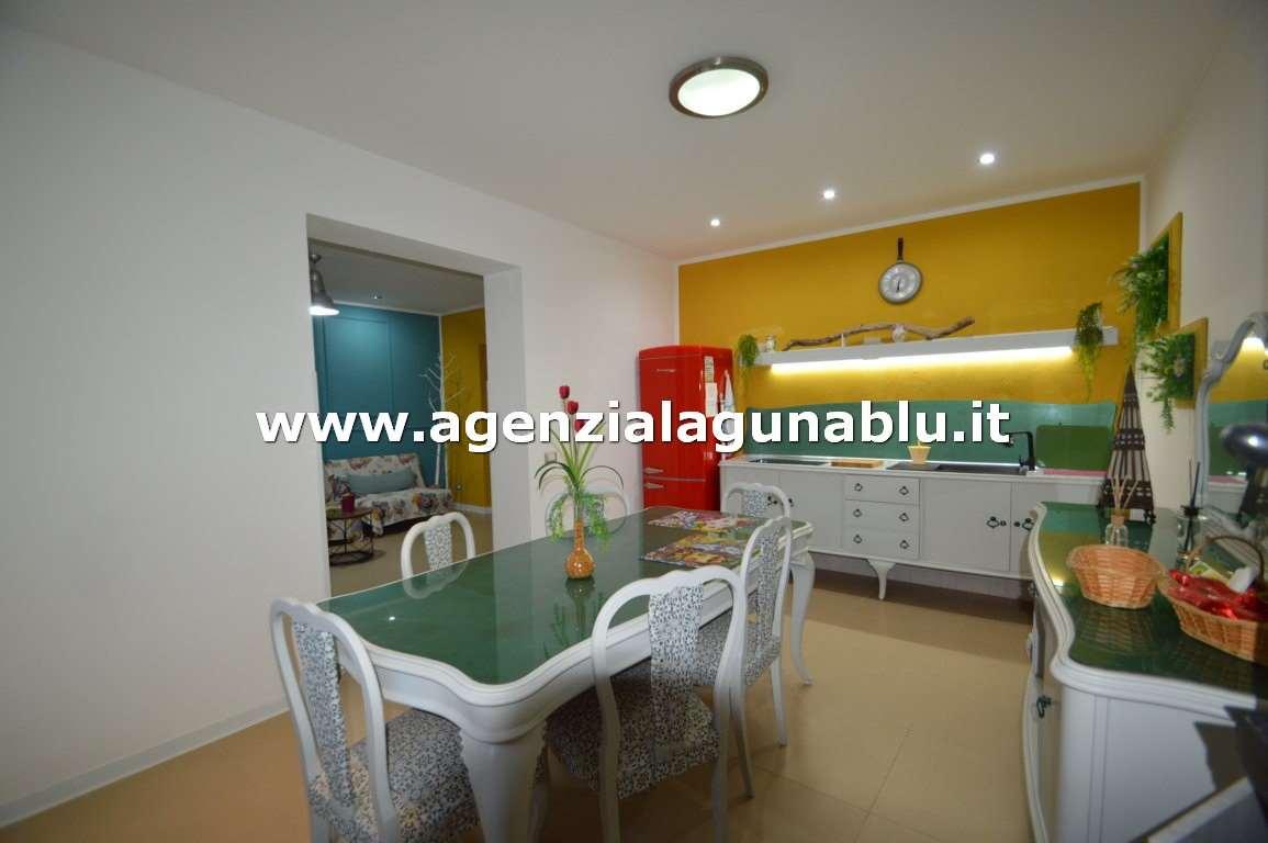 appartamento in vendita a Mazara del Vallo in zona Centro Storico