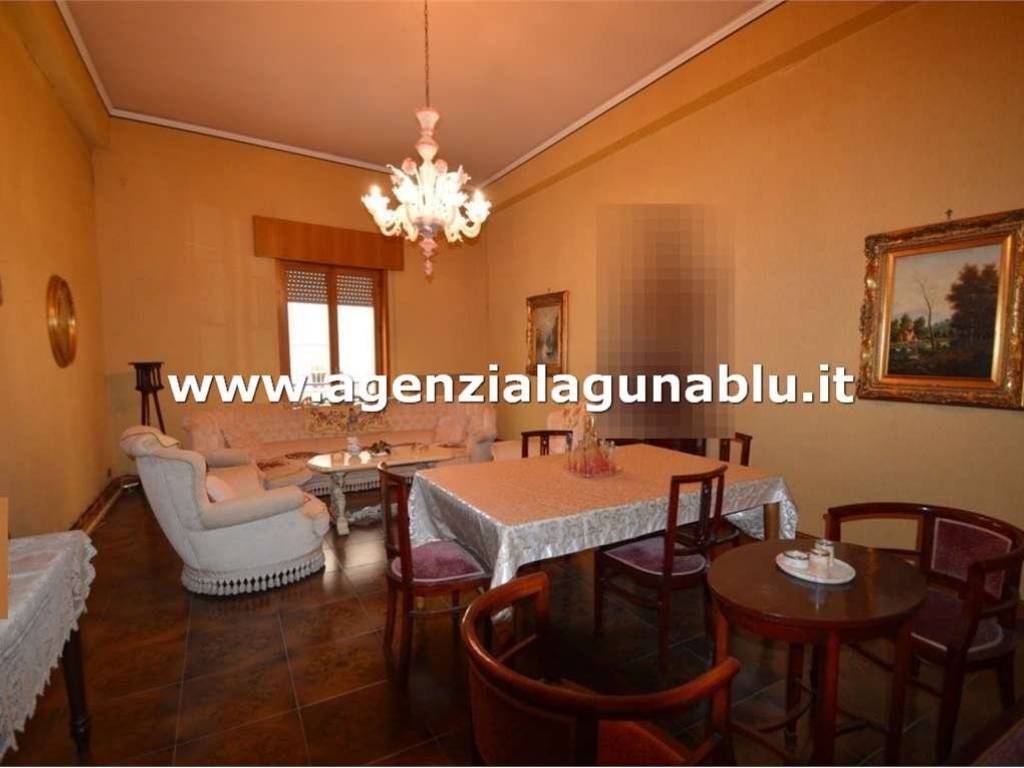 casa indipendente in vendita a Mazara del Vallo in zona Centro Storico