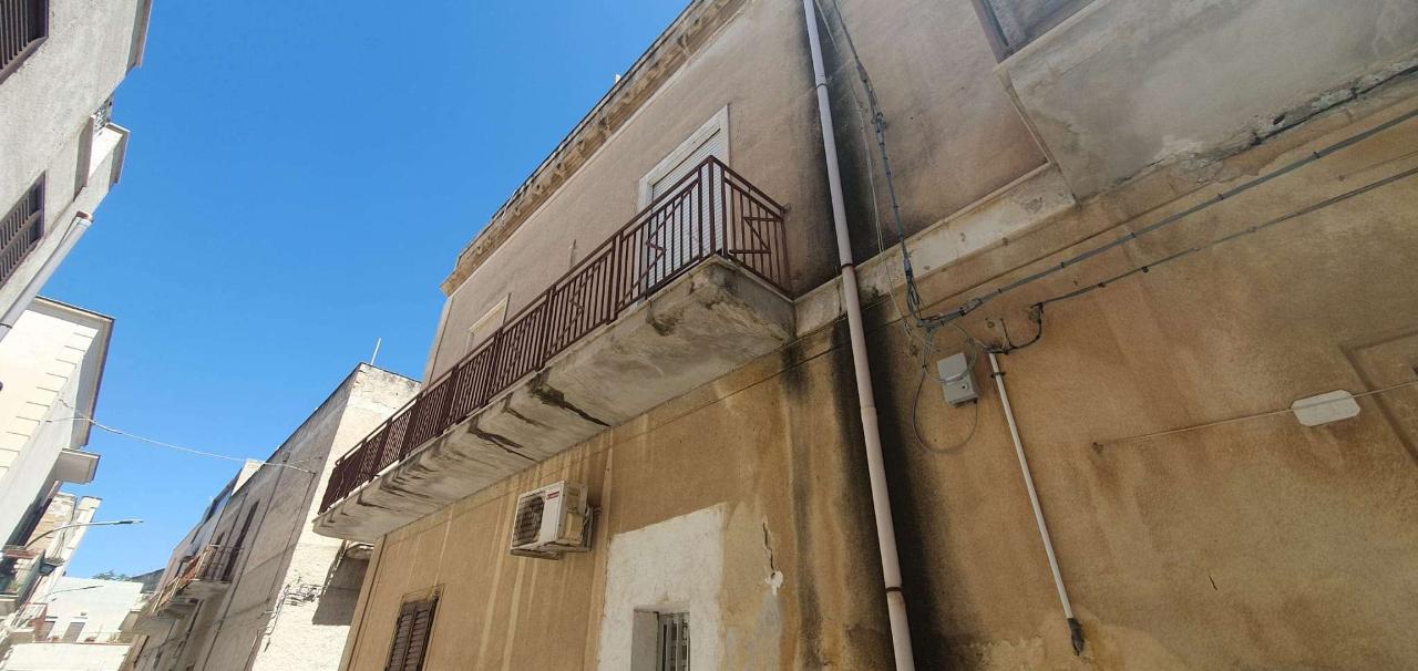 appartamento in vendita a Mazara del Vallo in zona Centro Storico