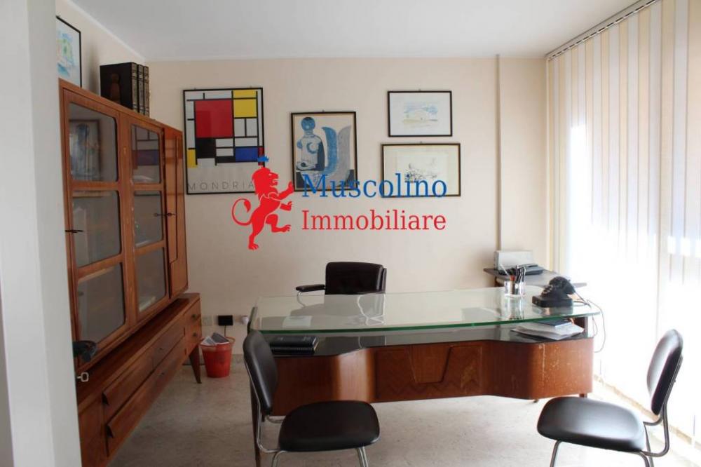 appartamento in vendita a Mazara del Vallo in zona Centro Storico