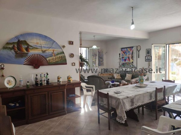 casa indipendente in vendita a Mazara del Vallo
