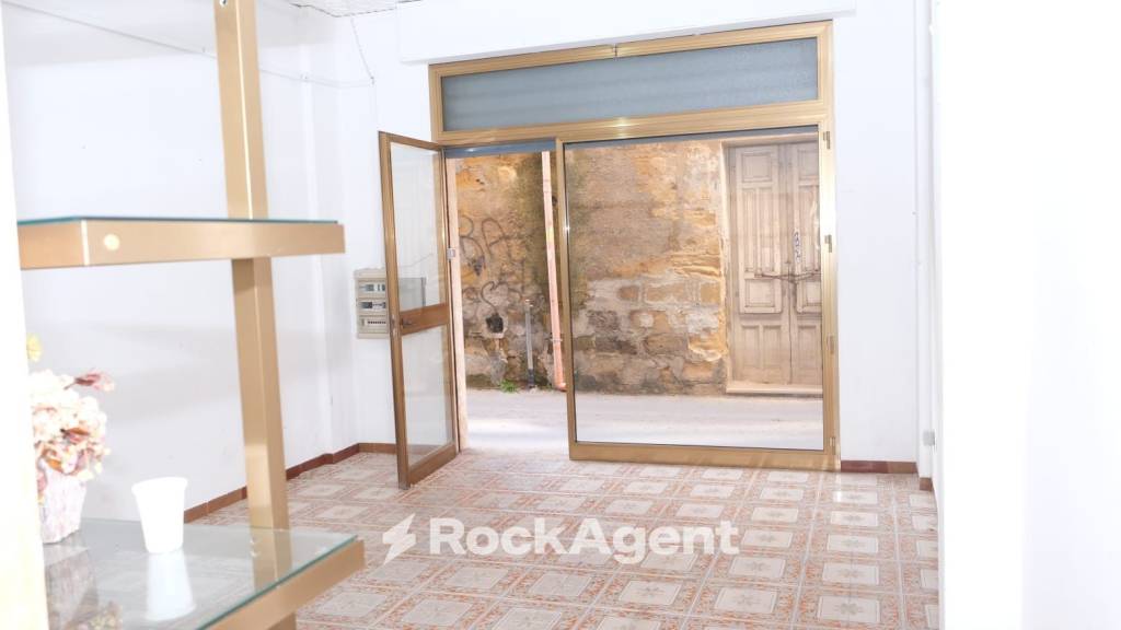 negozio in vendita a Mazara del Vallo