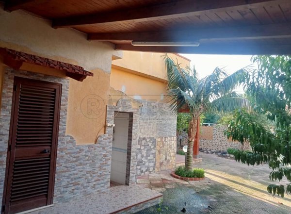 casa indipendente in vendita a Mazara del Vallo