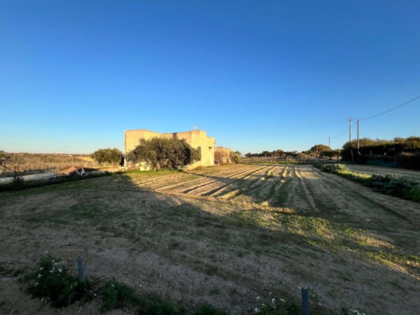 casa indipendente in vendita a Mazara del Vallo