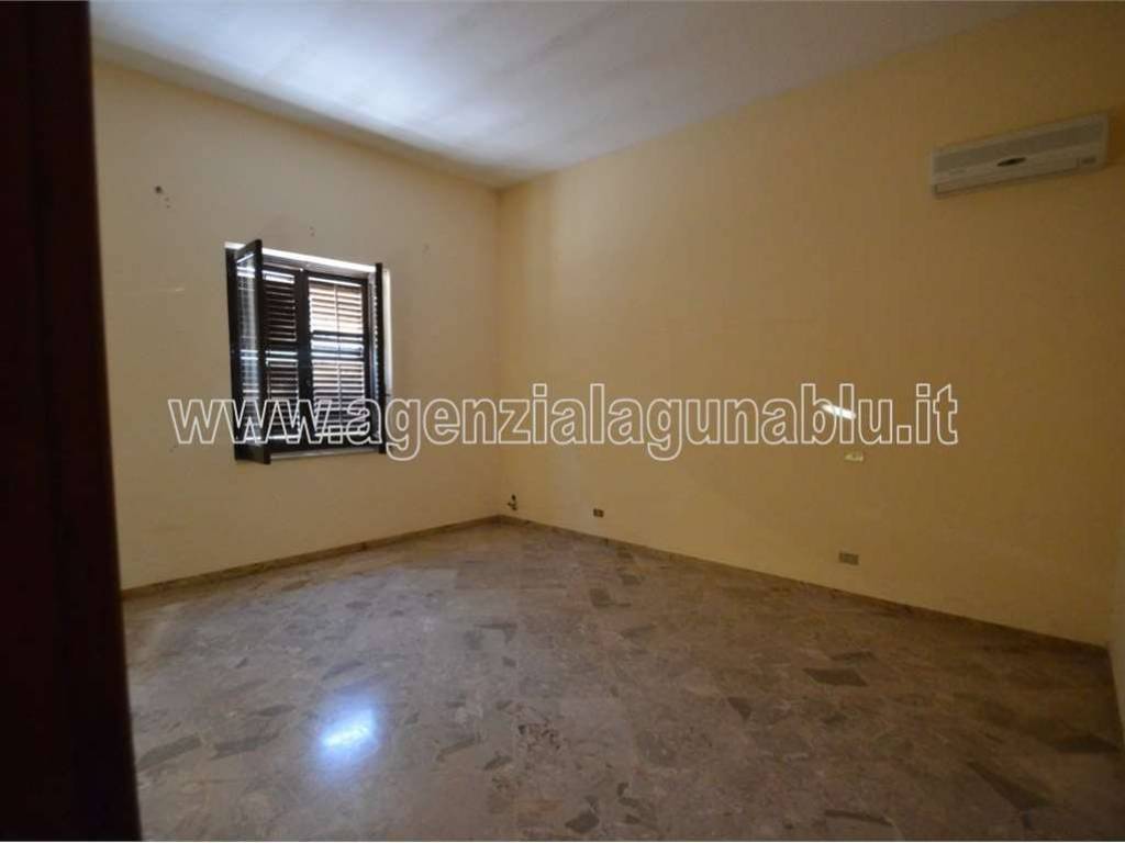 casa indipendente in vendita a Mazara del Vallo in zona Centro Storico