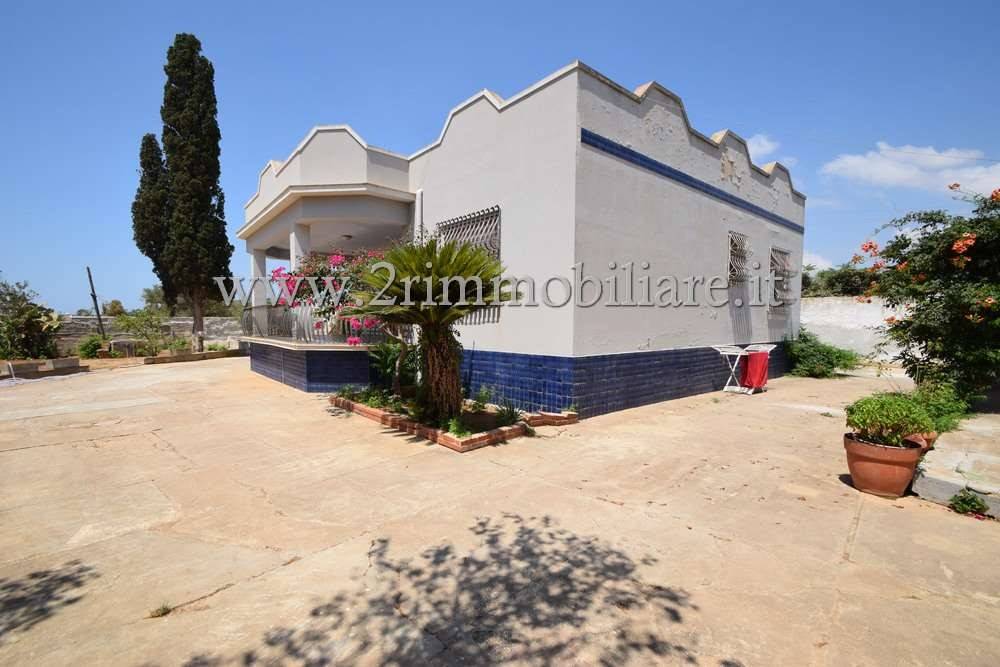 casa indipendente in vendita a Mazara del Vallo