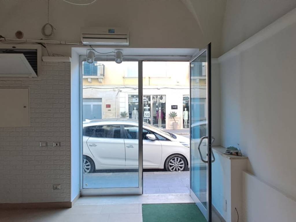 negozio in vendita a Mazara del Vallo in zona Centro Storico