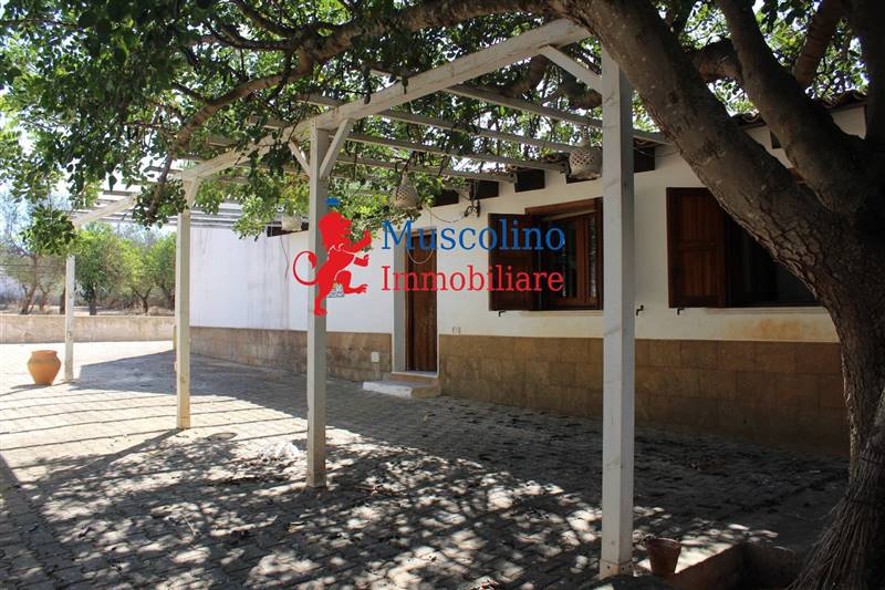 casa indipendente in vendita a Mazara del Vallo