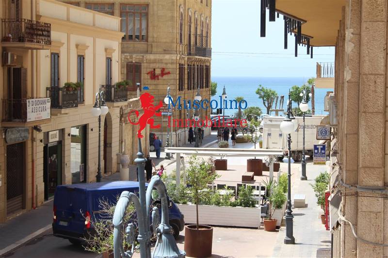 appartamento in vendita a Mazara del Vallo in zona Centro Storico
