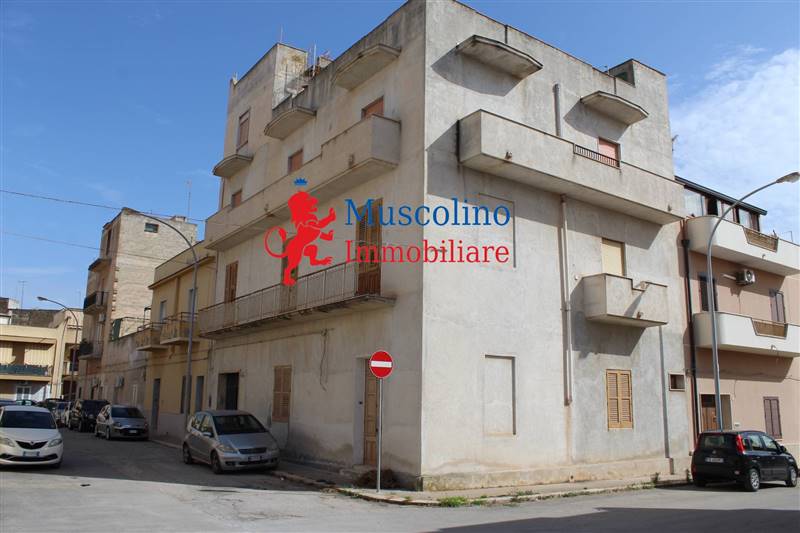 casa indipendente in vendita a Mazara del Vallo in zona Centro Storico