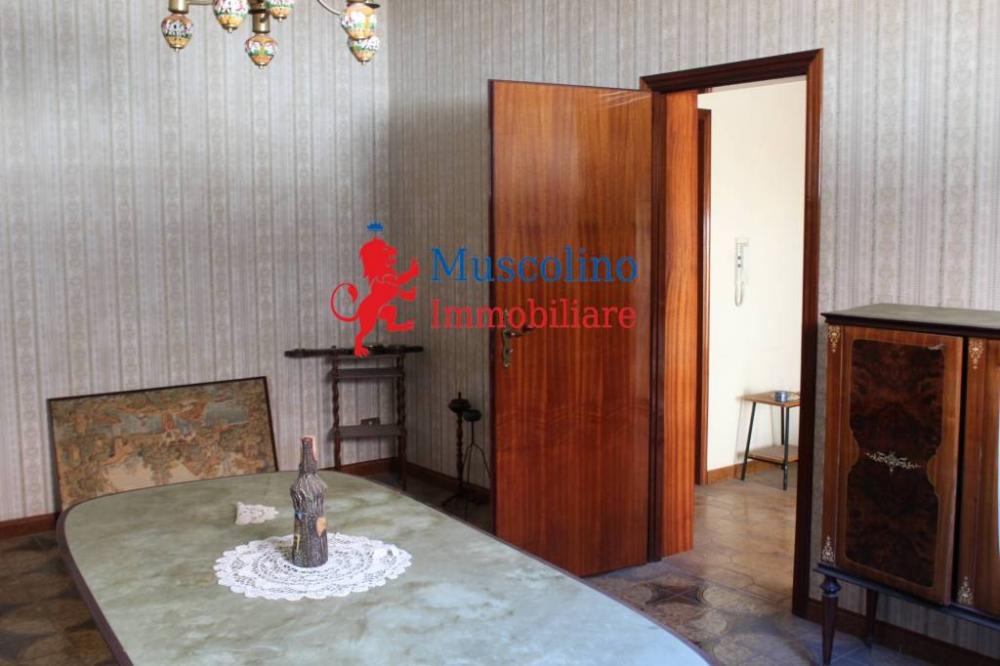 casa indipendente in vendita a Mazara del Vallo in zona Centro Storico