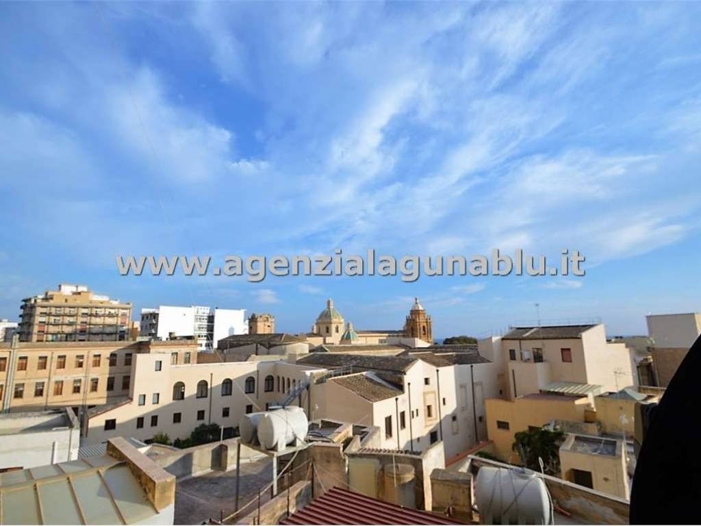 appartamento in vendita a Mazara del Vallo in zona Centro Storico