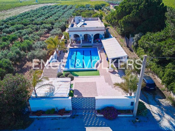 casa indipendente in vendita a Mazara del Vallo in zona Capo Feto