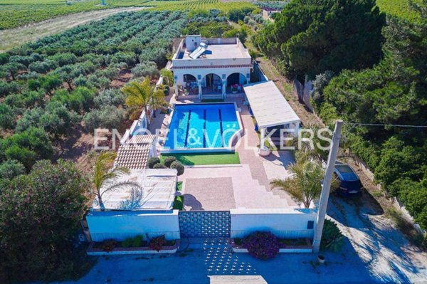 casa indipendente in vendita a Mazara del Vallo in zona Capo Feto