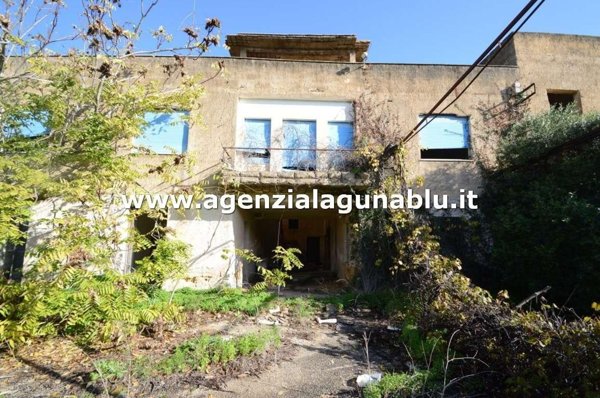 casa indipendente in vendita a Mazara del Vallo