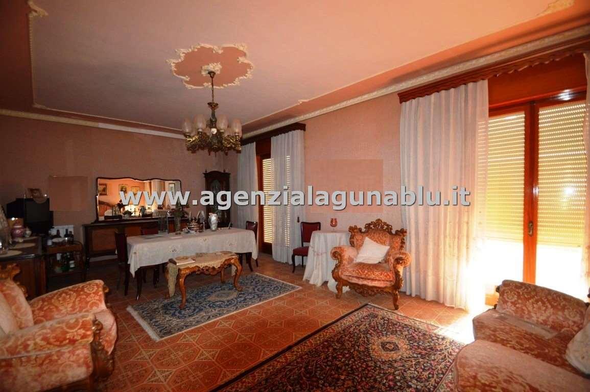 casa indipendente in vendita a Mazara del Vallo