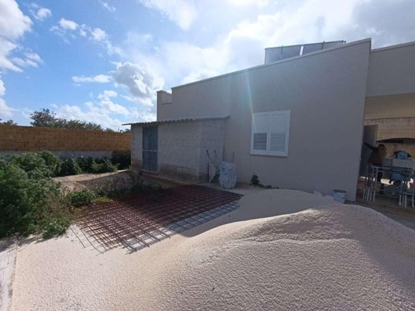 casa indipendente in vendita a Mazara del Vallo