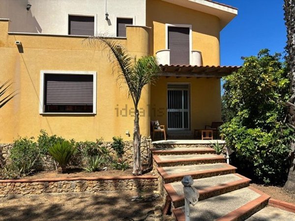 casa indipendente in vendita a Mazara del Vallo