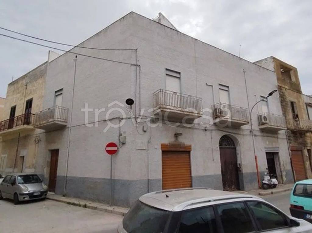 casa indipendente in vendita a Mazara del Vallo in zona Centro Storico