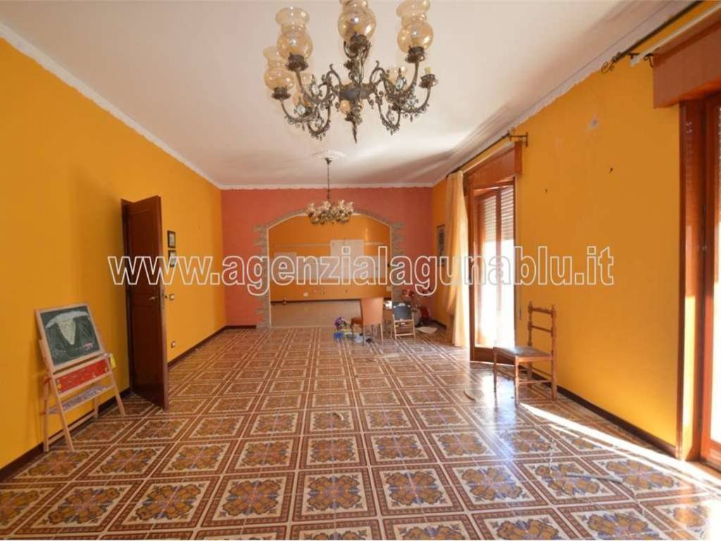 casa indipendente in vendita a Mazara del Vallo