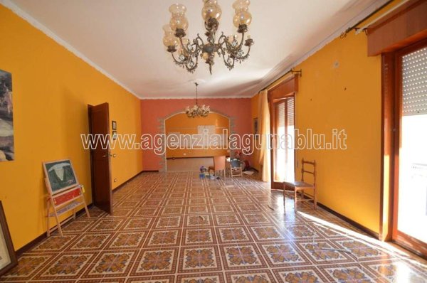 casa indipendente in vendita a Mazara del Vallo