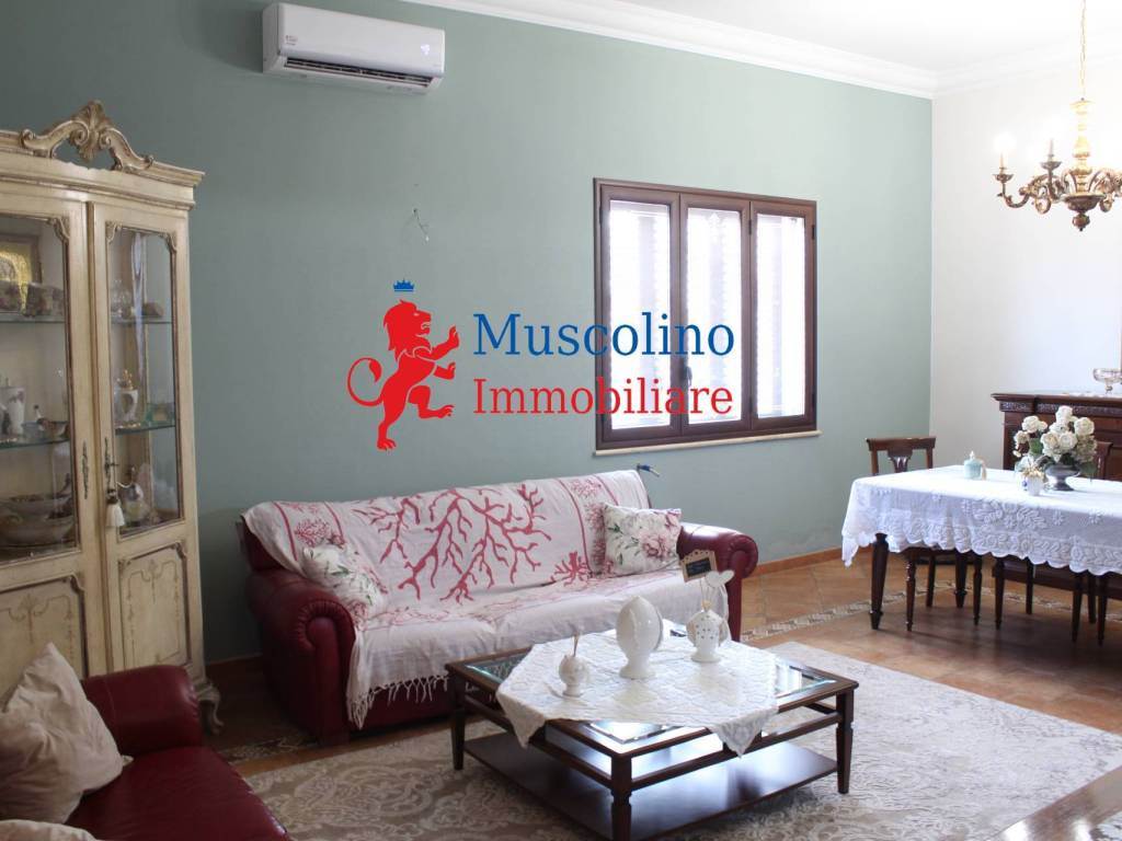 casa indipendente in vendita a Mazara del Vallo