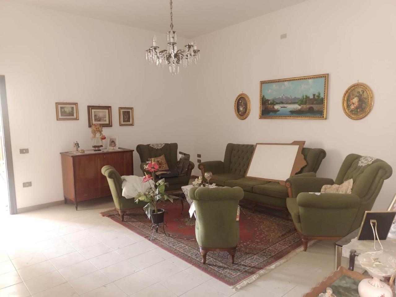 intera palazzina in vendita a Mazara del Vallo
