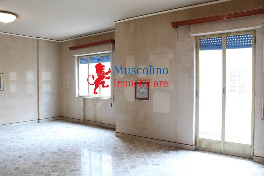 appartamento in vendita a Mazara del Vallo in zona Centro Storico