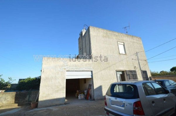 casa indipendente in vendita a Mazara del Vallo