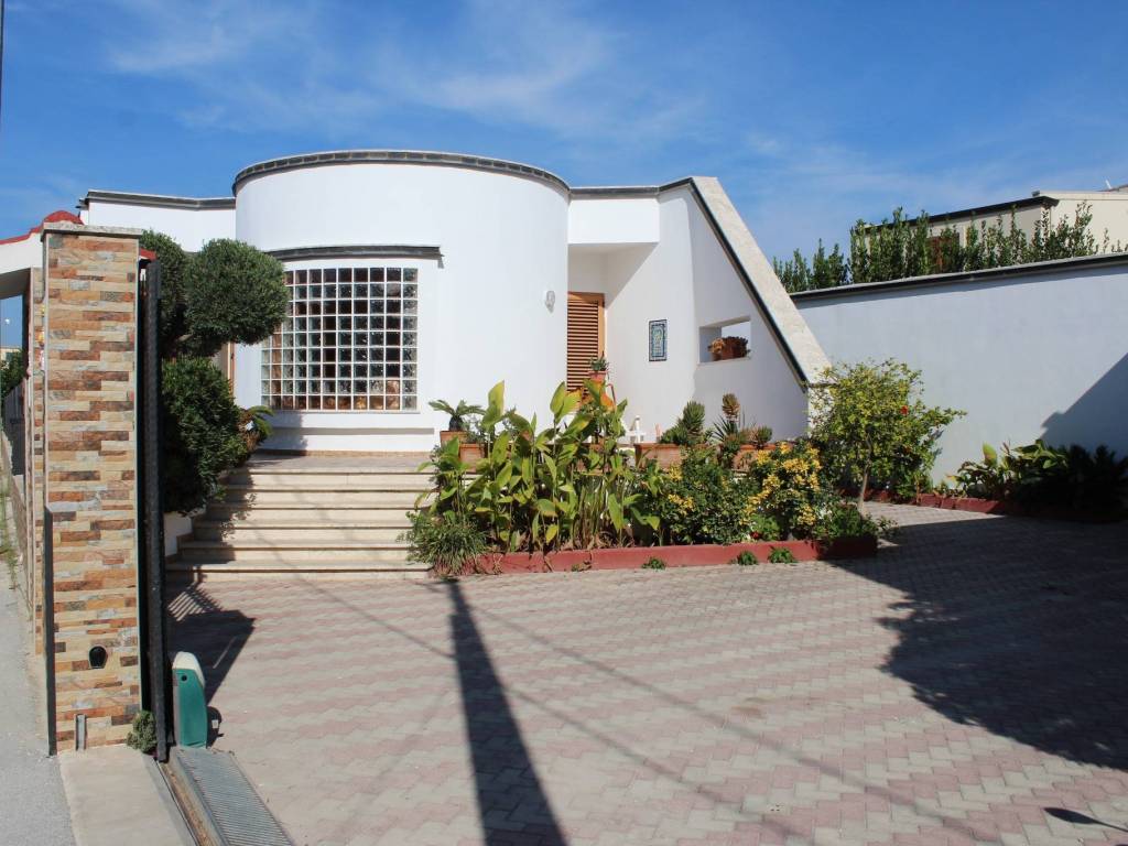casa indipendente in vendita a Mazara del Vallo