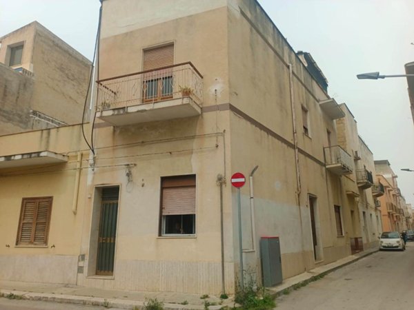 casa indipendente in vendita a Mazara del Vallo in zona Centro Storico