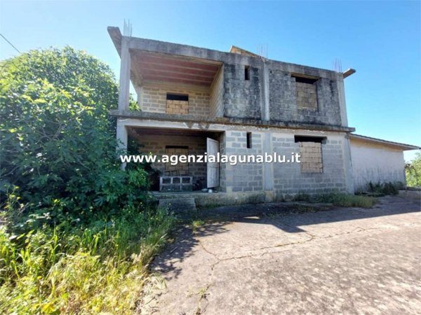 casa indipendente in vendita a Mazara del Vallo in zona Capo Feto