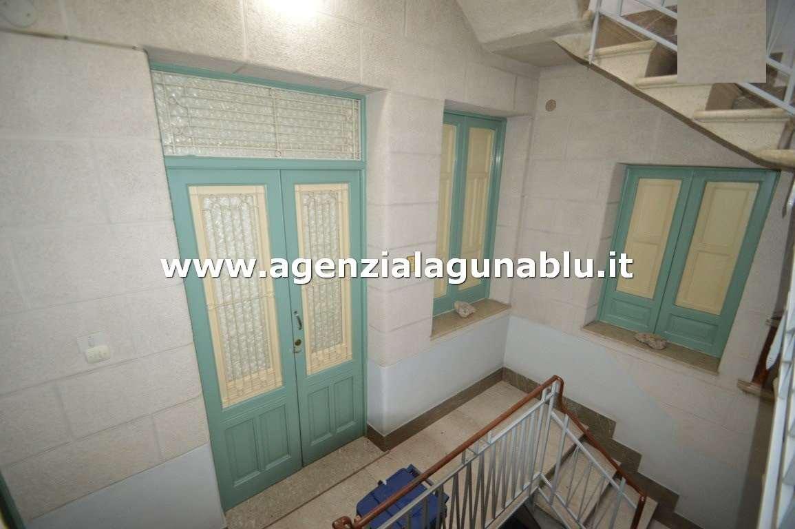 appartamento in vendita a Mazara del Vallo in zona Centro Storico