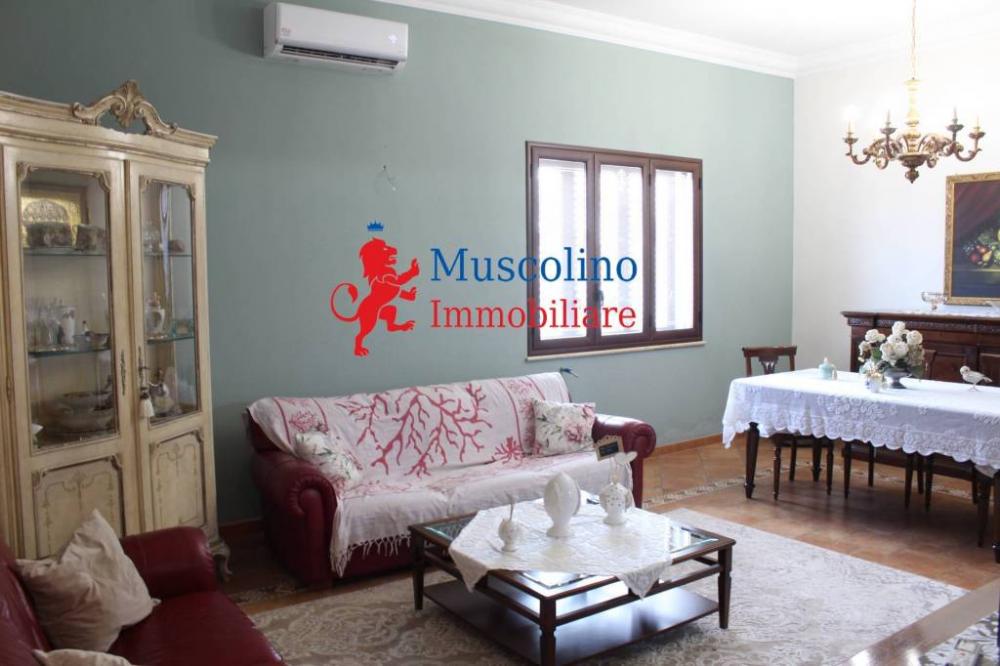 casa indipendente in vendita a Mazara del Vallo