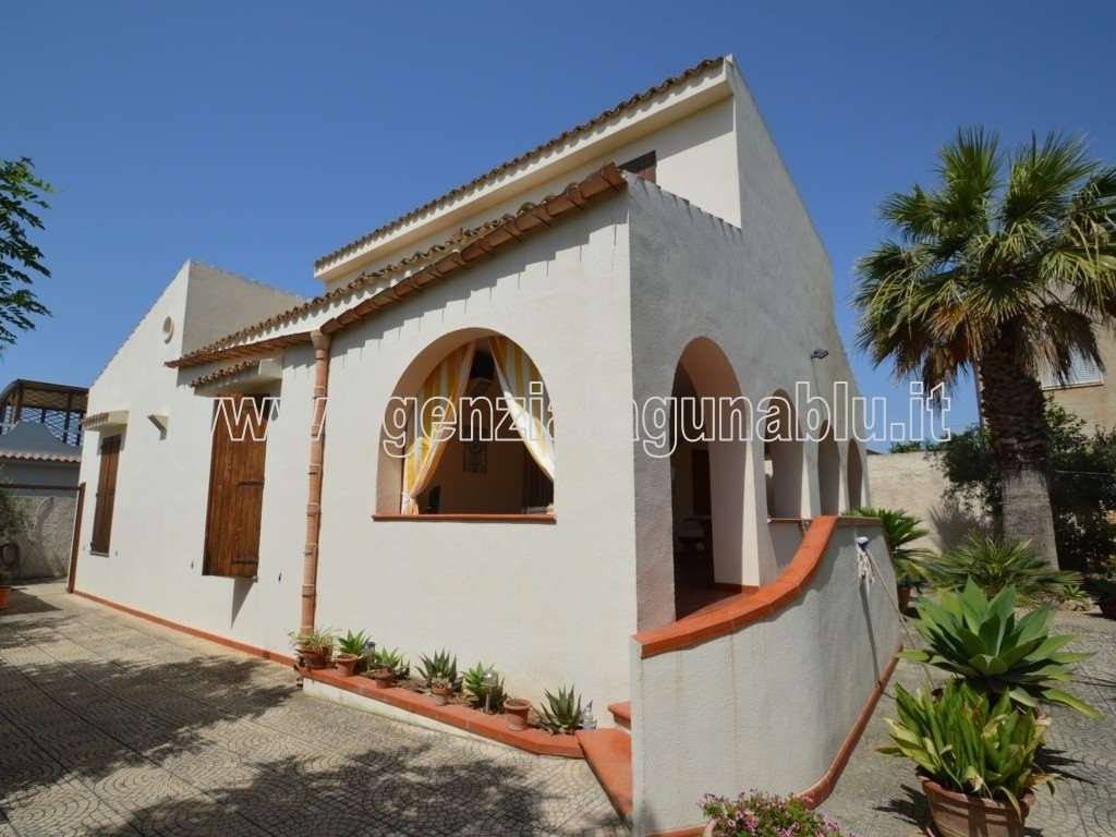 casa indipendente in vendita a Mazara del Vallo