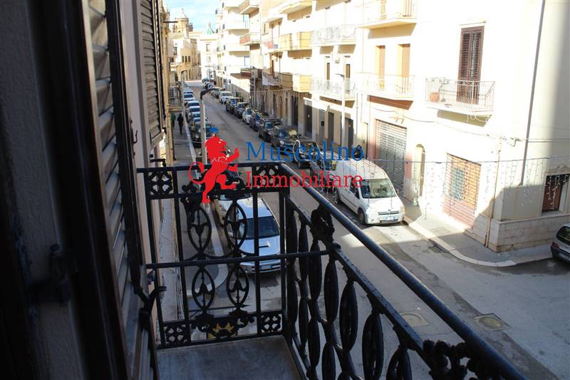 appartamento in vendita a Mazara del Vallo in zona Centro Storico