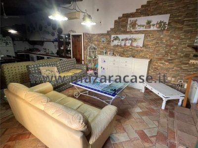 casa indipendente in vendita a Mazara del Vallo