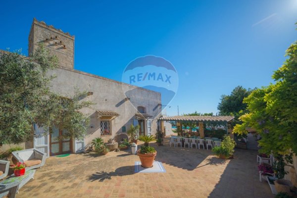 locale di sgombero in vendita a Mazara del Vallo in zona Centro Storico