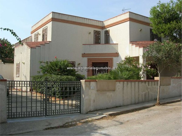 casa indipendente in vendita a Mazara del Vallo