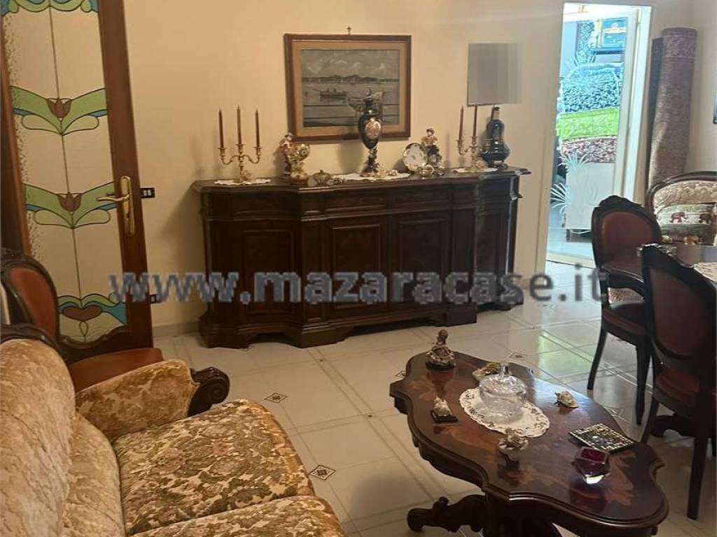 casa indipendente in vendita a Mazara del Vallo