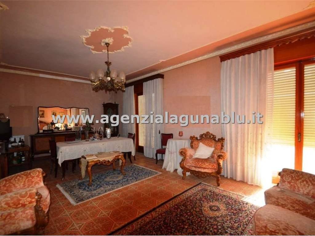 casa indipendente in vendita a Mazara del Vallo