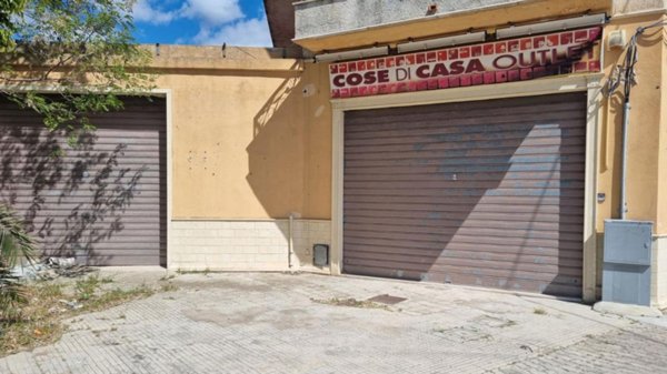 locale commerciale in vendita a Mazara del Vallo