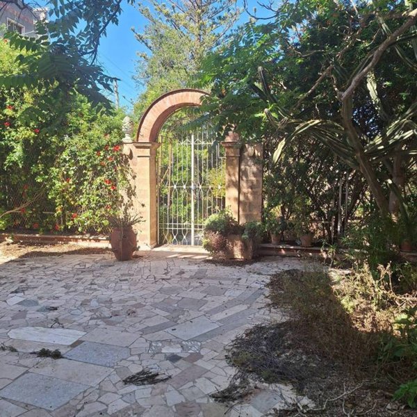 casa indipendente in vendita a Mazara del Vallo