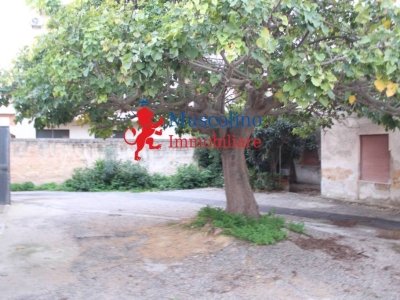 locale di sgombero in vendita a Mazara del Vallo