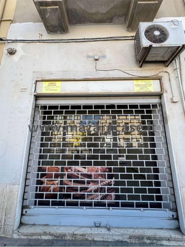 negozio in vendita a Mazara del Vallo in zona Centro Storico