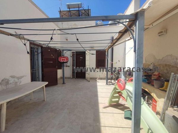 casa indipendente in vendita a Mazara del Vallo
