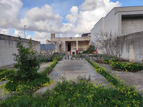 casa indipendente in vendita a Mazara del Vallo