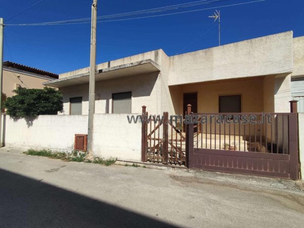 casa indipendente in vendita a Mazara del Vallo