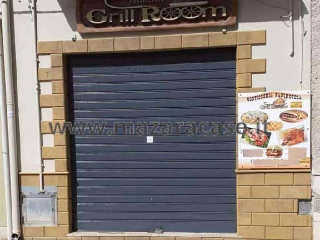 locale commerciale in vendita a Mazara del Vallo