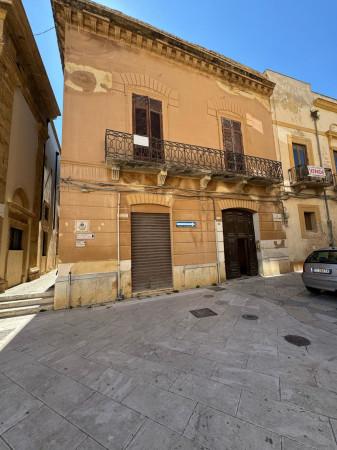 appartamento in vendita a Mazara del Vallo in zona Centro Storico